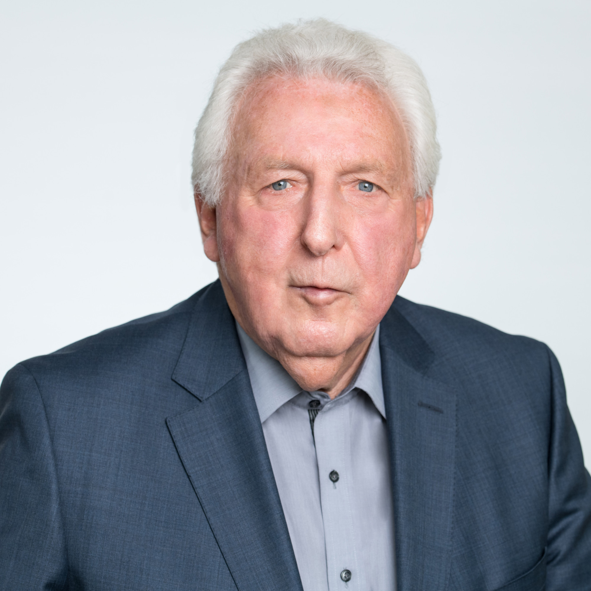 Dr. Eckert - Rechtsanwalt und Notar der Knolle Societät